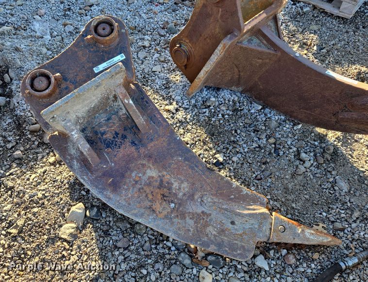 image for item EQ6637 36