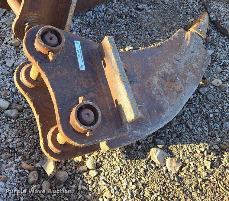 image for item EQ6637 36