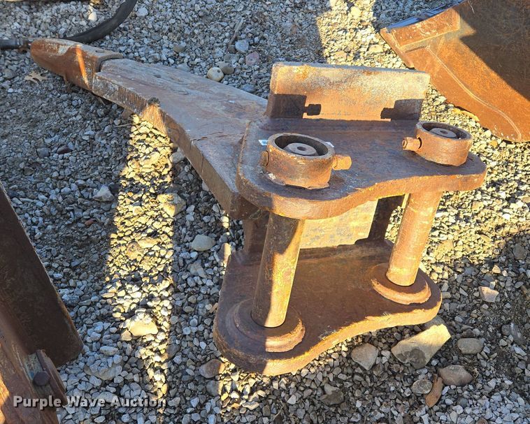 image for item EQ6637 36