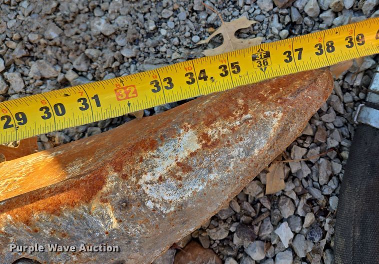 image for item EQ6637 36