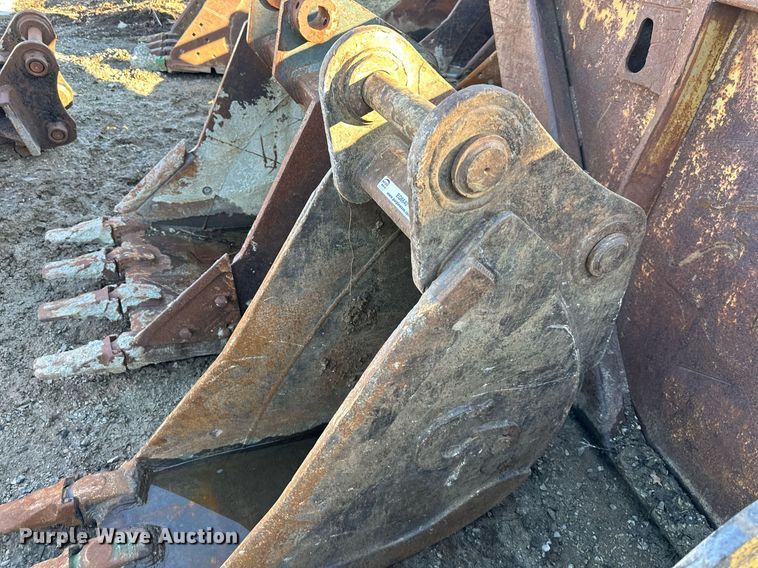 image for item EQ6640 CP 18