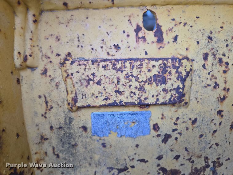 image for item EQ6642 (2) 24