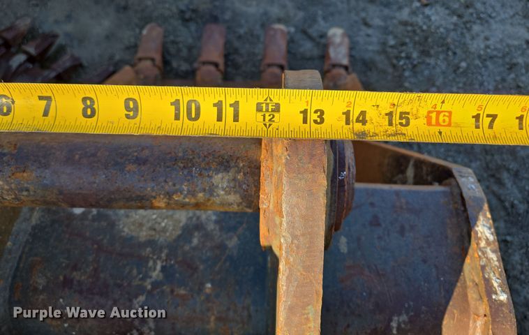 image for item EQ6644 Esco excavator bucket 