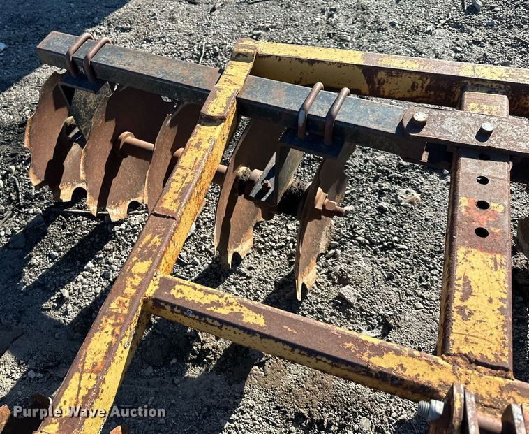 image for item EQ6648 Cimarron disk