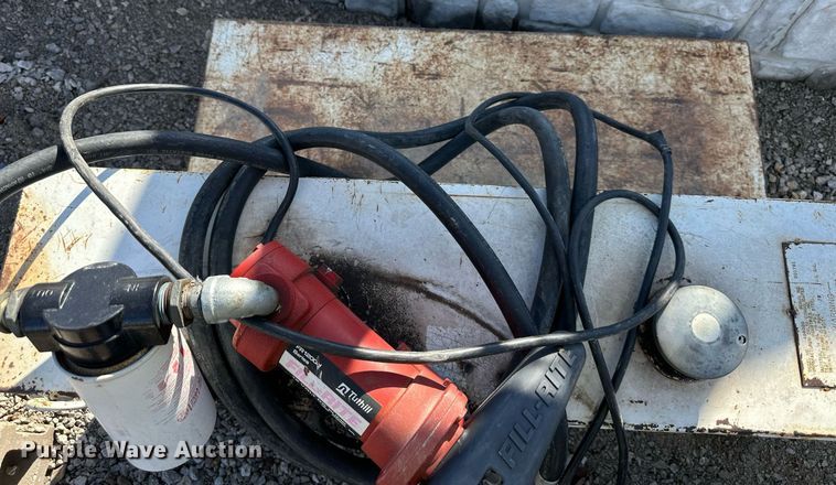 image for item EQ6659 (2) fuel tanks