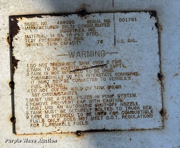 image for item EQ6659 (2) fuel tanks