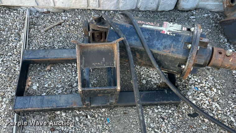 image for item EQ6661 36