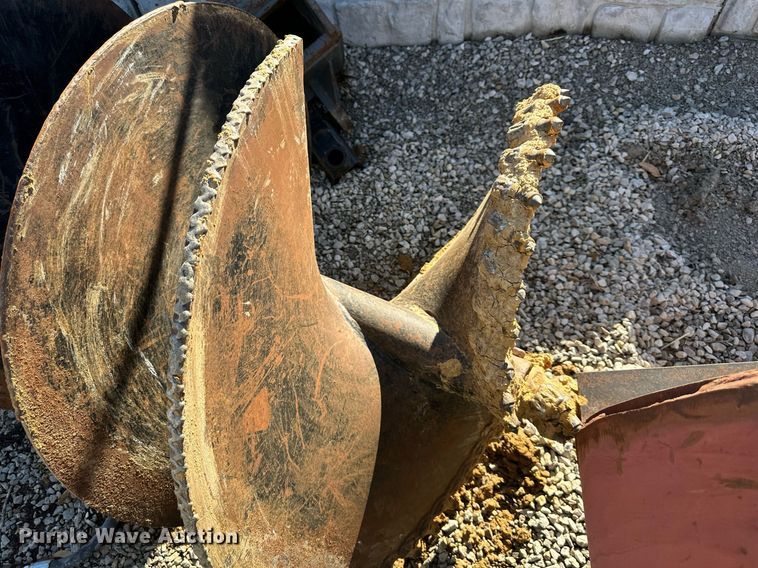 image for item EQ6661 36