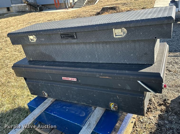 image for item EQ6670 (3) toolboxes