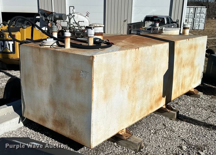 image for item EQ6673 Fuel tank