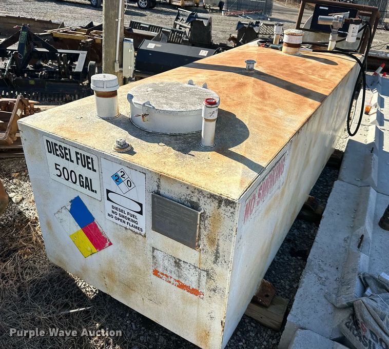 image for item EQ6673 Fuel tank