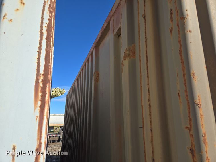 image for item EQ6676 1983 shipping container 