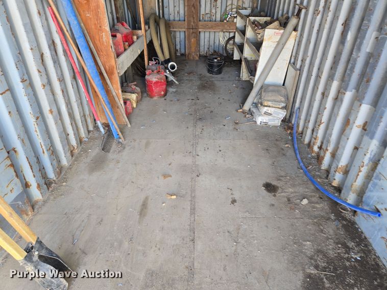 image for item EQ6676 1983 shipping container 