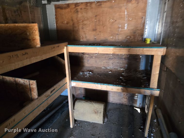 image for item EQ6677 Shipping container 