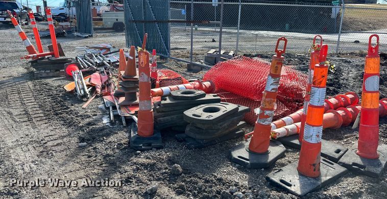 image for item EQ6679 Road safety equipment