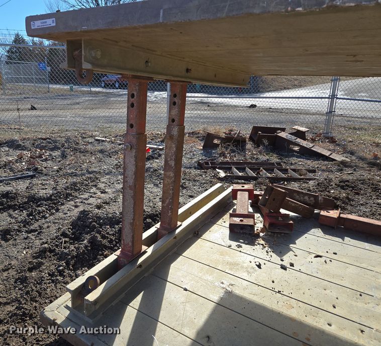 image for item EQ6680 Trench box 