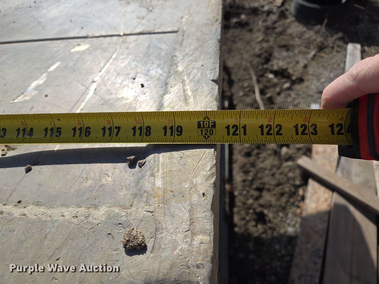 image for item EQ6680 Trench box 