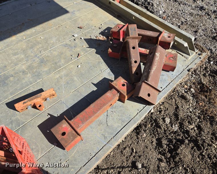 image for item EQ6680 Trench box 