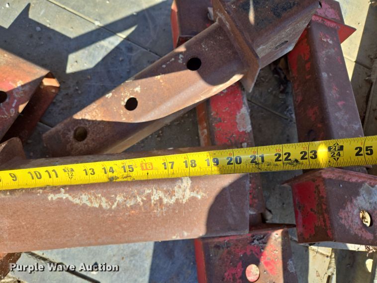 image for item EQ6680 Trench box 