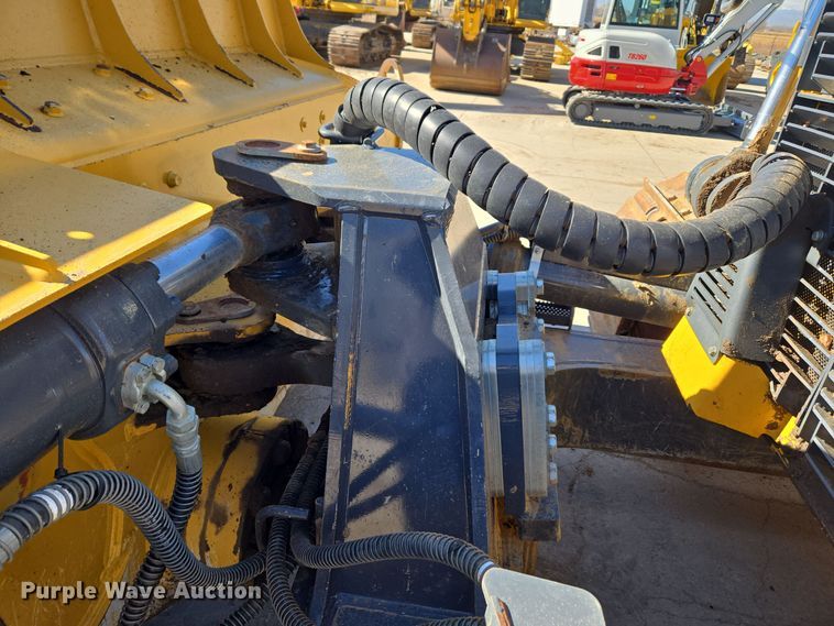 image for item ER5150 2018 John Deere 950K dozer