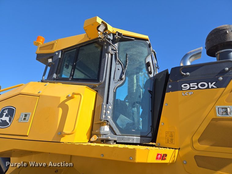 image for item ER5150 2018 John Deere 950K dozer