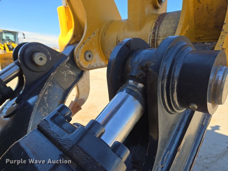 image for item ER5150 2018 John Deere 950K dozer