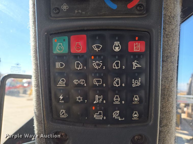 image for item ER5150 2018 John Deere 950K dozer