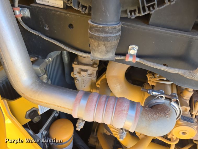 image for item ER5150 2018 John Deere 950K dozer