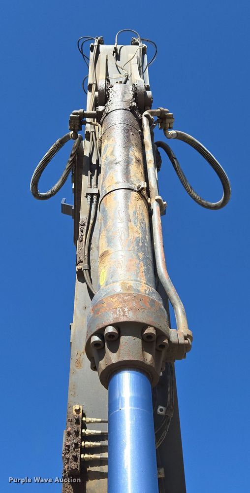 image for item ER5151 2006 John Deere 450D LC excavator