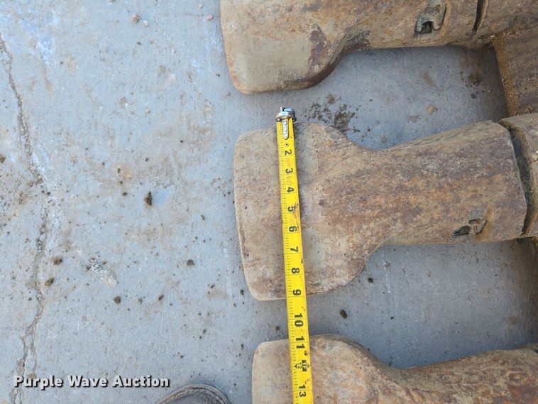 image for item ER5151 2006 John Deere 450D LC excavator