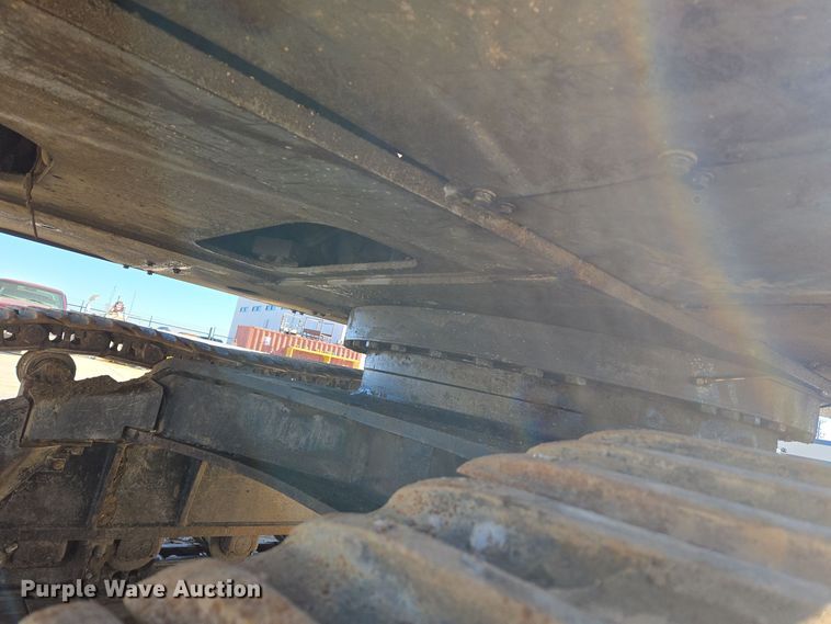 image for item ER5151 2006 John Deere 450D LC excavator