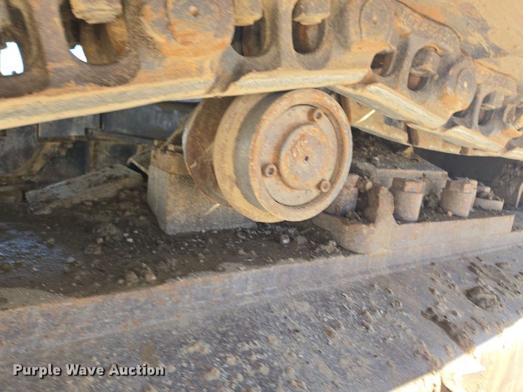 image for item ER5151 2006 John Deere 450D LC excavator