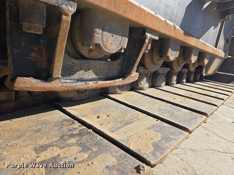 image for item ER5151 2006 John Deere 450D LC excavator