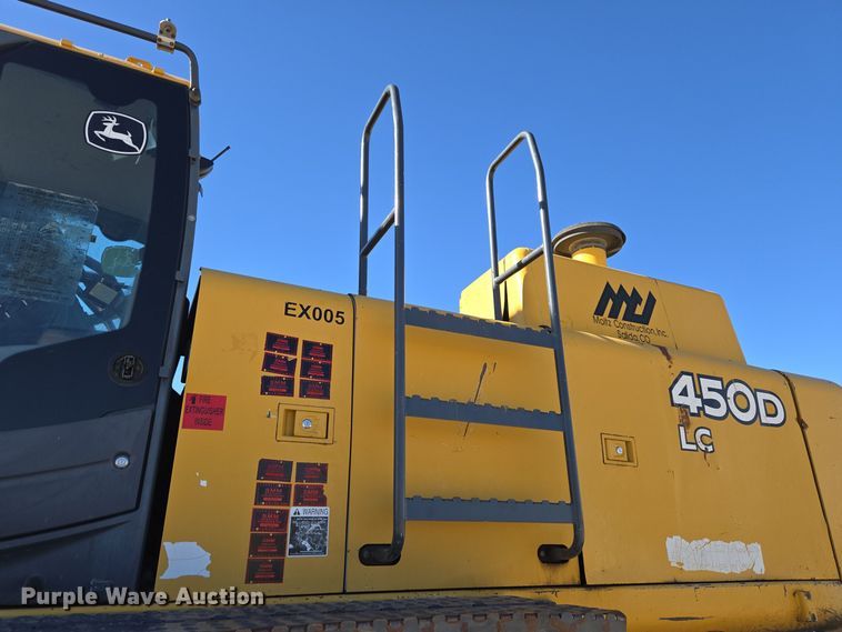 image for item ER5151 2006 John Deere 450D LC excavator