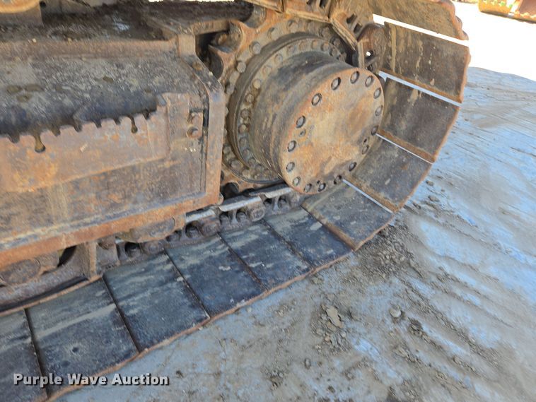 image for item ER5151 2006 John Deere 450D LC excavator