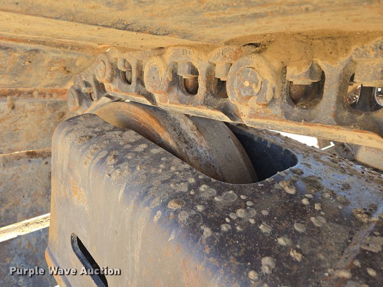 image for item ER5151 2006 John Deere 450D LC excavator