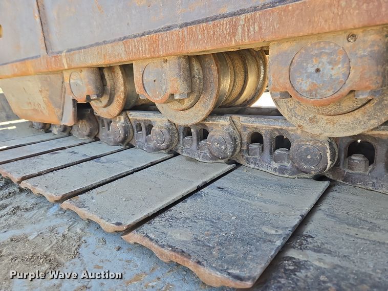 image for item ER5151 2006 John Deere 450D LC excavator