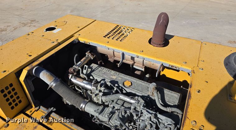 image for item ER5151 2006 John Deere 450D LC excavator