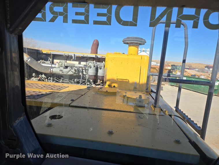 image for item ER5151 2006 John Deere 450D LC excavator