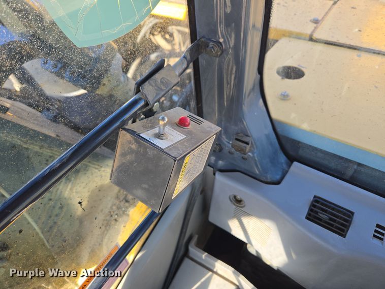 image for item ER5151 2006 John Deere 450D LC excavator