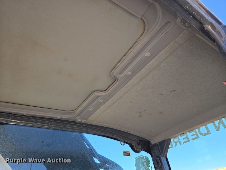 image for item ER5151 2006 John Deere 450D LC excavator