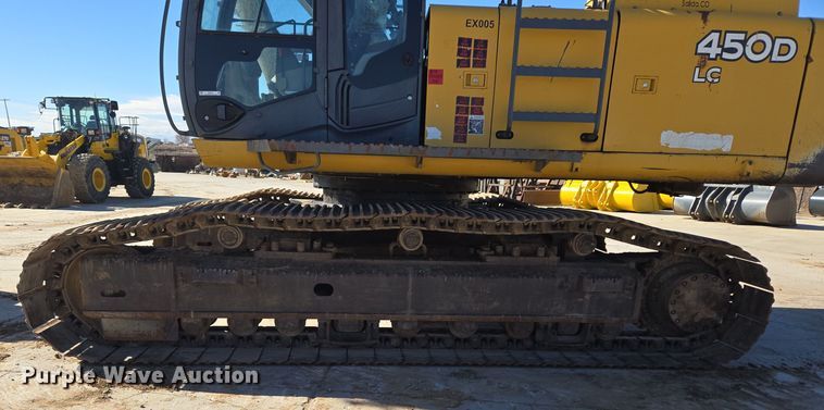 image for item ER5151 2006 John Deere 450D LC excavator