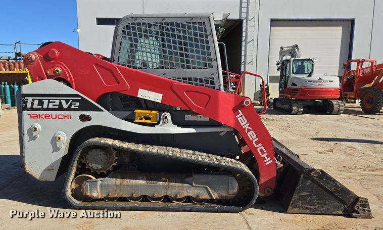 image for item ER5152 2018 Takeuchi TL12V-2 tracked skid steer loader