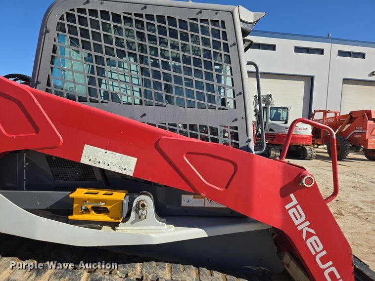image for item ER5152 2018 Takeuchi TL12V-2 tracked skid steer loader