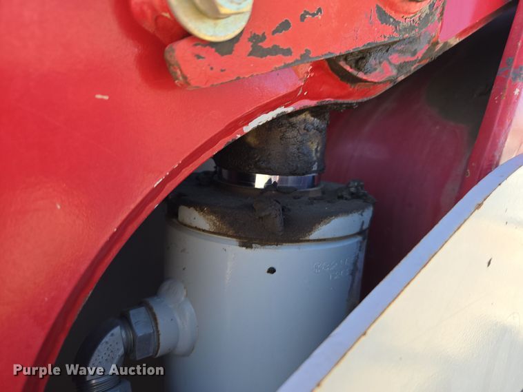 image for item ER5152 2018 Takeuchi TL12V-2 tracked skid steer loader