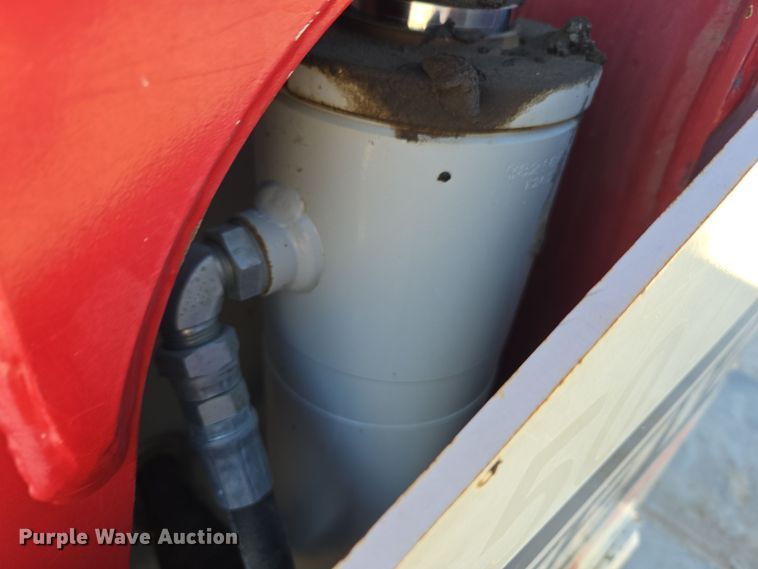 image for item ER5152 2018 Takeuchi TL12V-2 tracked skid steer loader