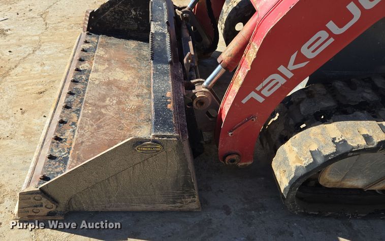image for item ER5152 2018 Takeuchi TL12V-2 tracked skid steer loader