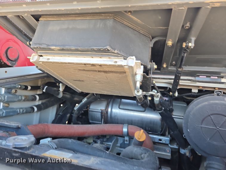 image for item ER5152 2018 Takeuchi TL12V-2 tracked skid steer loader