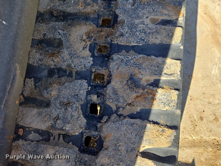 image for item ER5152 2018 Takeuchi TL12V-2 tracked skid steer loader