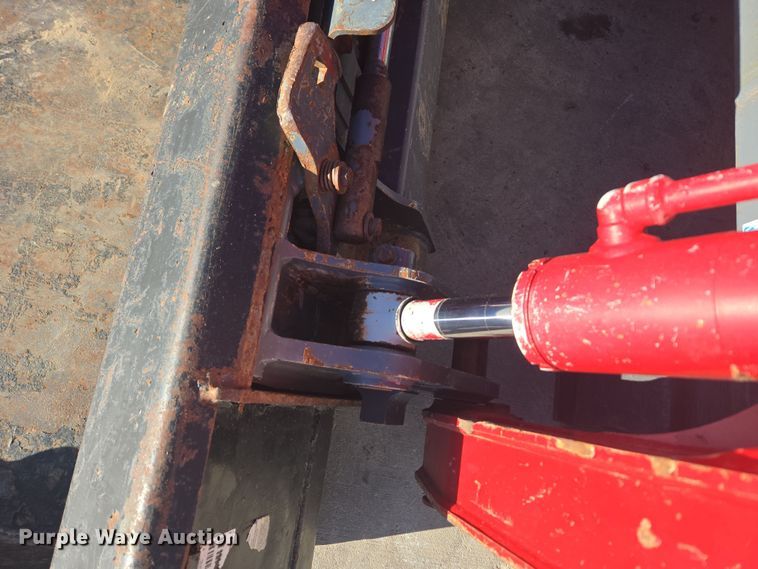 image for item ER5153 2022 Takeuchi TL8R-2 tracked skid steer loader